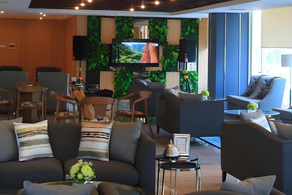 סוראבאיה Hotel Dafam Pacific Caesar מראה חיצוני תמונה