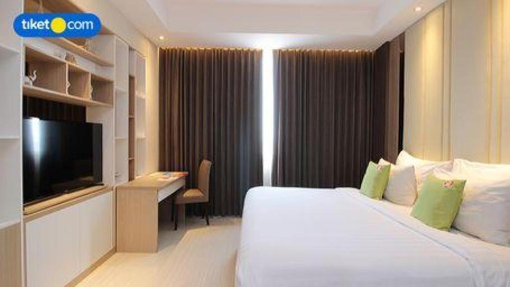 סוראבאיה Hotel Dafam Pacific Caesar מראה חיצוני תמונה