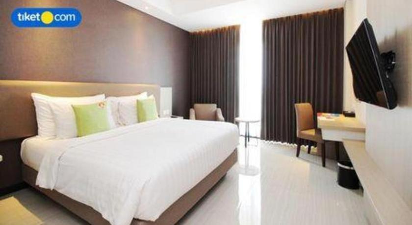 סוראבאיה Hotel Dafam Pacific Caesar מראה חיצוני תמונה